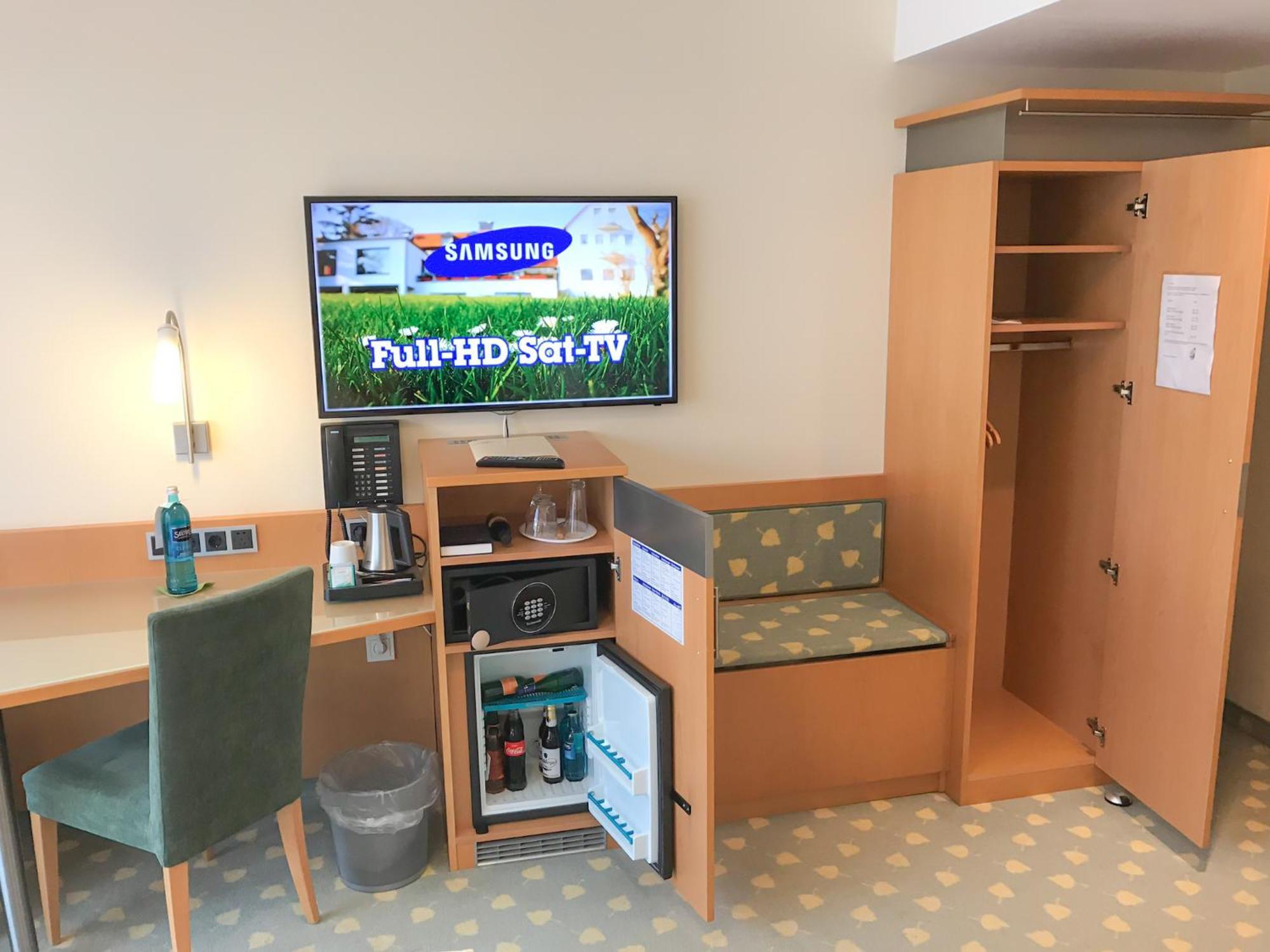 Hotel Birkenhof Hanau Стая снимка