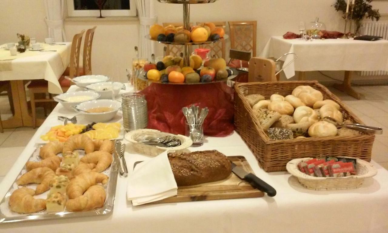 Hotel Birkenhof Hanau Екстериор снимка