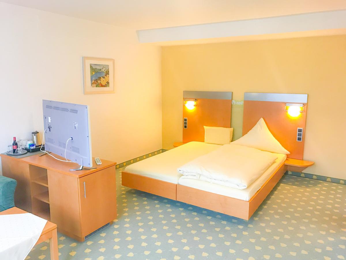 Hotel Birkenhof Hanau Екстериор снимка